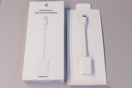 Lightning - USBカメラアダプタ (MD821ZM/A)